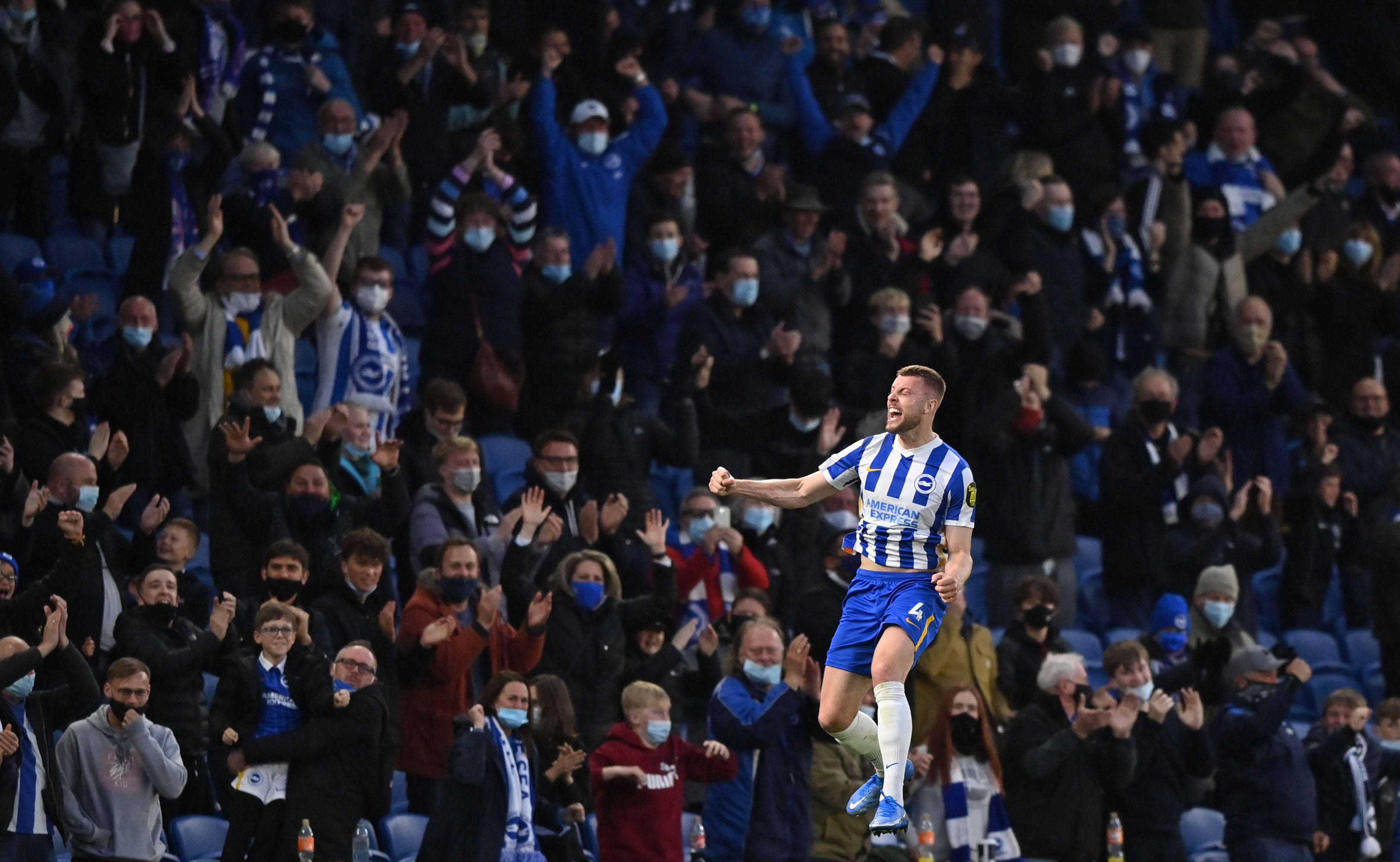 场上座率的 场上座率的